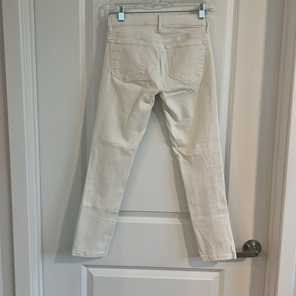 LOFT Women's Straight Leg Modern Cuffed Crop Cream Jeans 24/00 - Picture 7 of 8